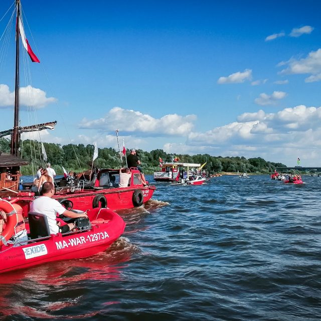 Uroczysty Rejs i minuta ciszy na Wiśle 1 sierpnia 2020